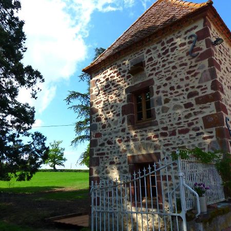 L'Abrejou Bed & Breakfast Le Donjon Екстериор снимка